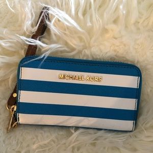 Micheal Kors Wallet/Wristlet